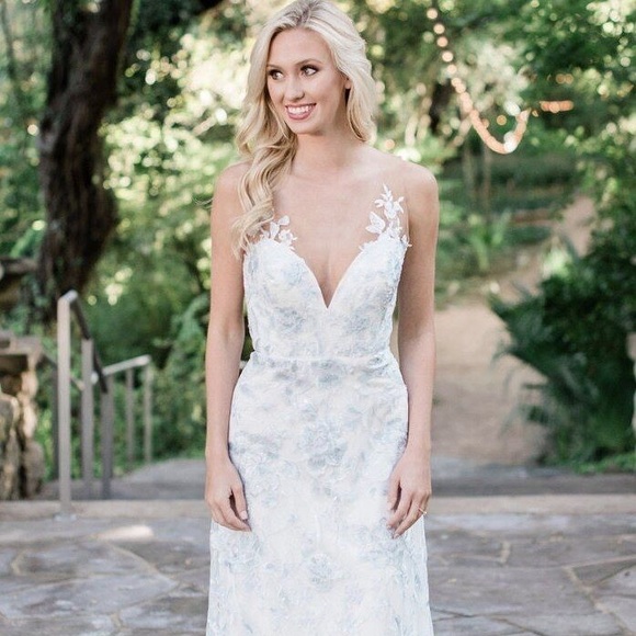 revelry Dresses & Skirts - Revelry Luna Wedding Dress